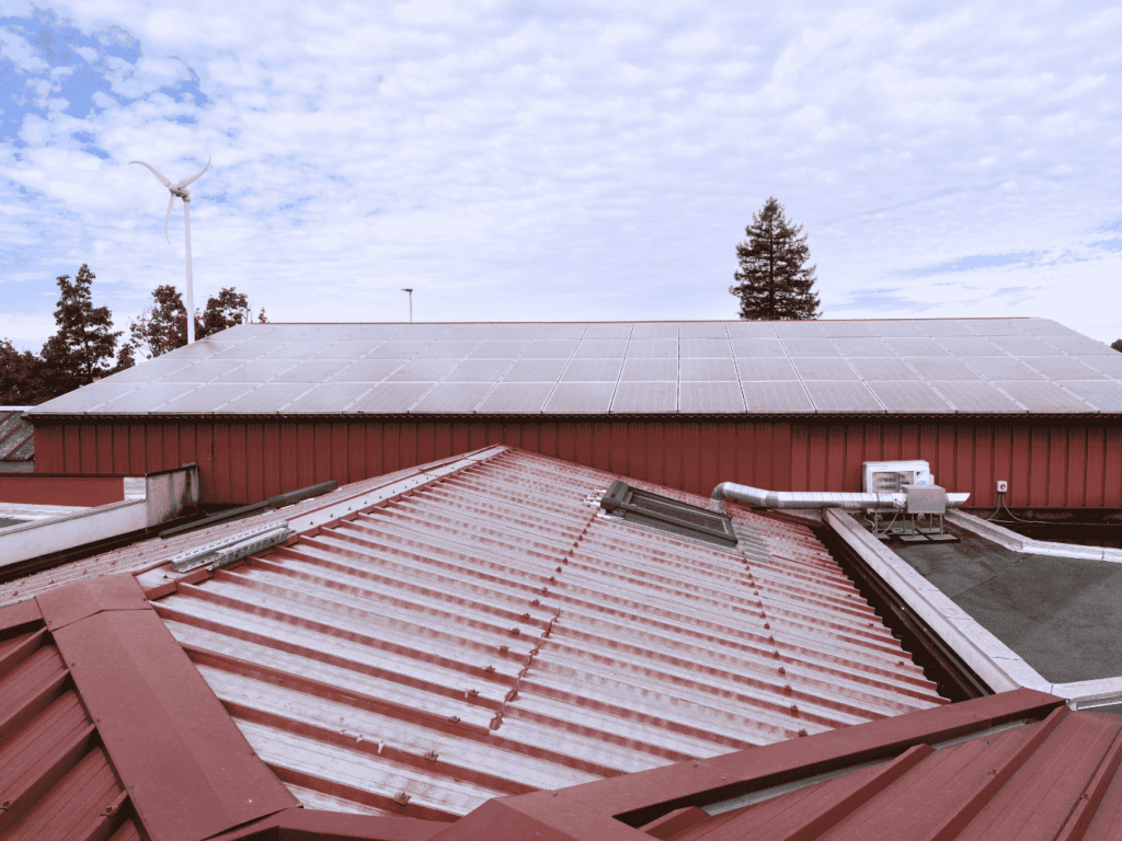 Installation de panneaux photovoltaiques à tarbes effectuée par Lo Piccolo