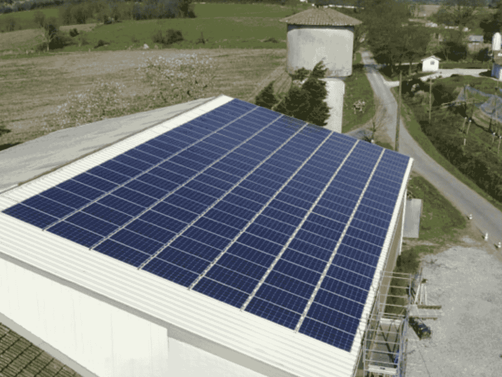 Installation de panneaux photovoltaiques à sault de navailles près d'Orthez effectuée par Lo Piccolo